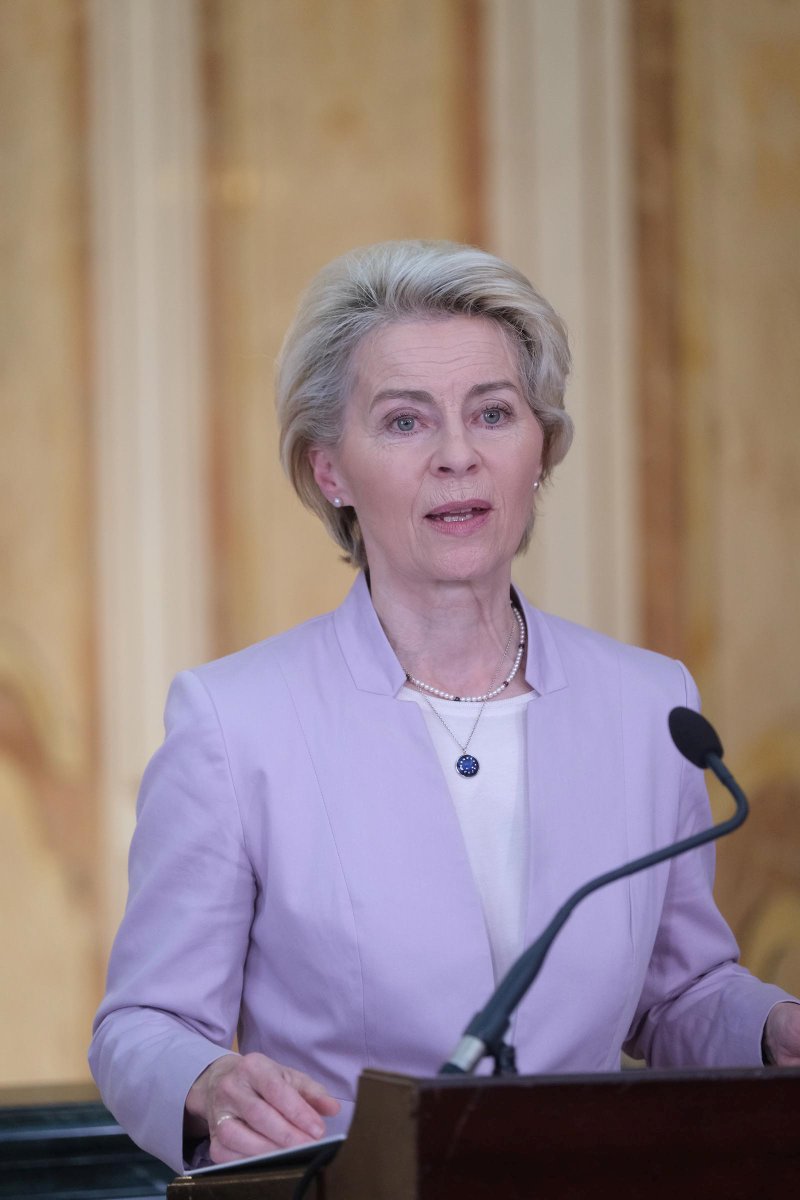 vonderleyen's tweet photo. 1. A robust 🇹🇳 economy;
We are considering up to €900M macrofinancial assistance &amp; up to €150M in budget support.

2. Increased trade &amp; investment

3. Mutually beneficial energy cooperation

4. Addressing common migration challenges

5. Bringing our people together

#TeamEurope https://t.co/araemd0BUq