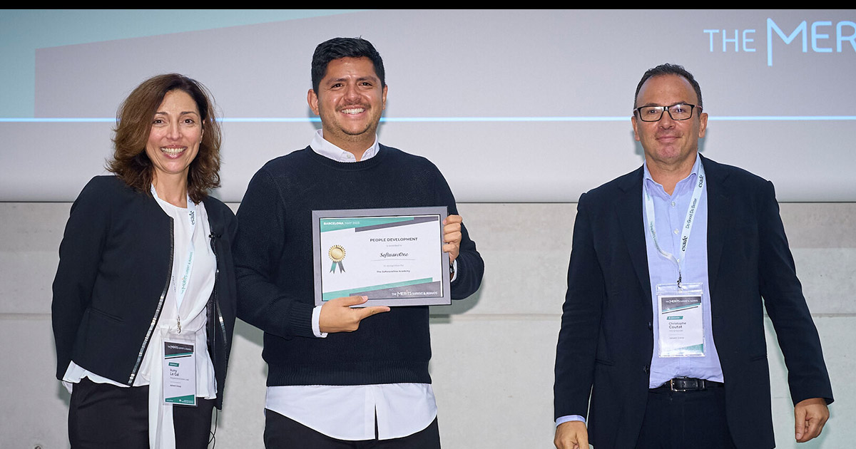 SoftwareOne's tweet photo. 🏆 We are honoured to have won the #PeopleDevelopment of the Year #award at the annual #MeritSummit in #Barcelona! The award recognised our L&amp;D team’s outstanding achievements in establishing the #SoftwareOneAcademy. Read more: https://t.co/2AY5rsDqne
#ThousandsStrong #SwoCareers https://t.co/Li9lttCu8m