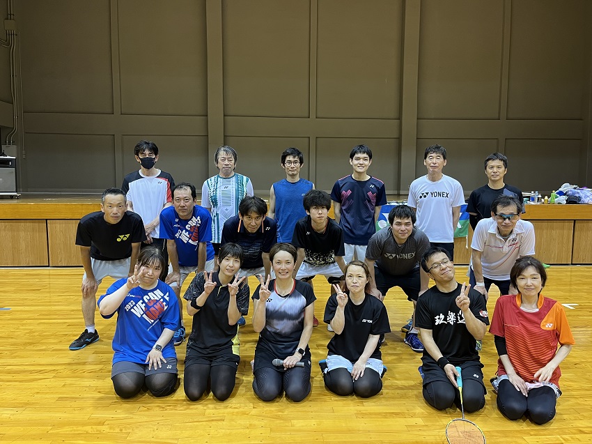 mikifan11's tweet photo. 和歌山県　串本町講習会
一昨年、昨年、今年と第三回目でした
久しぶりの皆様との楽しい一日
ありがとうございました
#和歌山県串本町 
#バドミントン 
#YONEX講習会 
#ASTROX99PRO 
2023/06/11
 和歌山県　串本町　バドミントン講習会　でした
 https://t.co/bC7VTpET19 https://t.co/SijfxnRFig