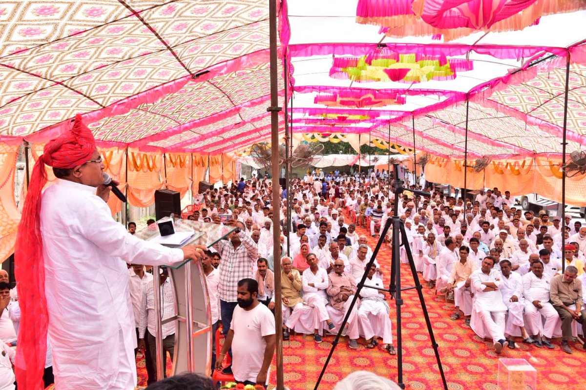 GovindRMeghwal's tweet photo. प्रभार जिले श्री हनुमानगढ़ ���ी विधानसभा क्षेत्र नोहर में नगरपालिका मण्डल नोहर द्वारा 1.60 करोड़ रूपये की लागत से नगरपालिका के नये भवन का लोकार्पण किया एवं जन स्वास्थ्य अभियांत्रिकी विभाग राजस्थान द्वारा स्वीक��त 1167.00 लाख की लागत से शहरी जल प्रदाय परियोजना नोहर के अन्तर्गत पेयजल भण्डारण हेतु स्टोरेज टैंक एवं पम्प हाउस निर्माण कार्यों का शिलान्यास किया।