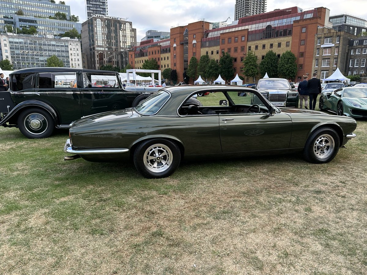 Quick heads up on today’s Harry’s Garage video, which is a walk around some of the amazing cars that entered @LondonConcours this week, plus how I got on with the three cars I’d entered this year. Vid goes live 5pm today..