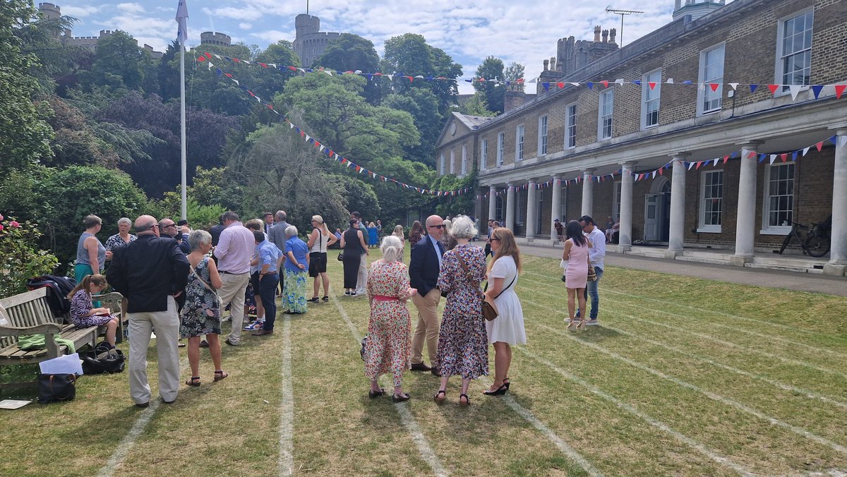 goldsmithwdj's tweet image. Congratulations to the twelve @stgwindsor students confirmed this morning by the Dean of Windsor, and prepared by Padre Jonathan. A lovely service