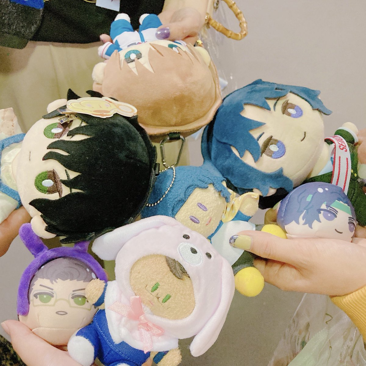 11ktgi's tweet photo. 1週間前のことって信じられませんがテニフェスお疲れ様でした！
本当に最高の2日間すぎて楽しすぎてまだ余韻から抜けられない…
会ってくれた方もありがとうございました☺
テニスの沼からは抜けられそうにないのでこれからもよろしくお願いします🌺 https://t.co/5L4yc8K92K