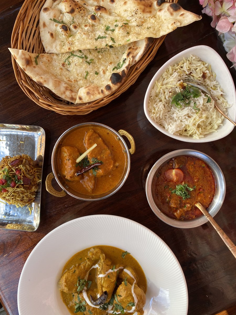 Slide 👉 to see full menu! 🥘😋
Planning your weekend? Make Arnero part of your plans!
#IndianCuisine #IndianFoodLovers #CurryLovers #TasteOfIndia #IndianFlavors #AuthenticIndian #BiryaniBliss #FoodOfIndia #DesiDishes #TandooriTreats #SpicesOfIndia #IndianGourmet #FlavorsOfIndia