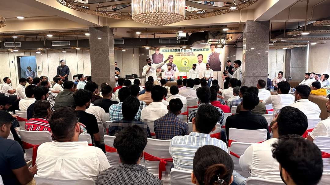 DVJChautala's tweet photo. आज गुरुग्राम में हमारे छात्र संगठन इनसो की राष्ट्रीय व प्रदेश कार्यकारिणी बैठक को संबोधित किया। हमारी पिछली योजनाओं की समीक्षा हुई व आगे के रोडमैप को लेकर चर्चा हुई। संगठन को लेकर सभी साथियों के अच्छे ��ुझाव मिले.. https://t.co/yUzrikGtXw