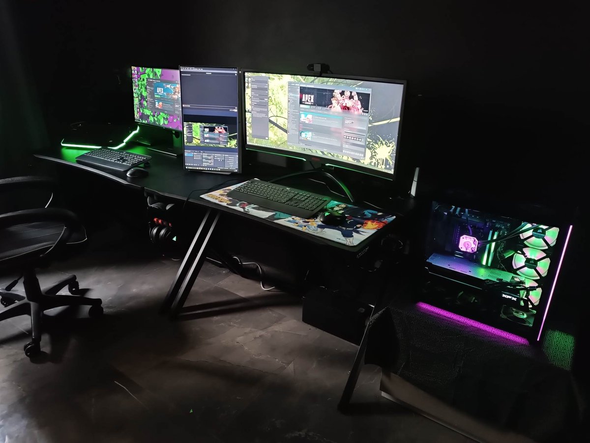 Kiccie3's tweet photo. Ready for tonight's stream special. Streaming from a friend's place insane!!!! #streamer #streamspecial #twitch
https://t.co/M4MyUik9Ty https://t.co/lfBYgNdgp2