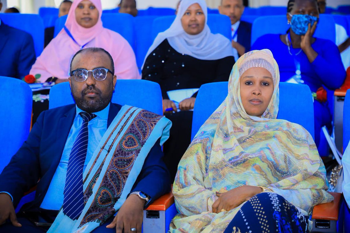 AgegnehuT's tweet photo. በሶማሌ ክልል የነበረው የህግ አዉጭወች መድረክ ለፍትህ ስርአቱ ትራንስፎርሜሽ የሚመራበትን ፍኖተ ካርታና ለጠንካራ ፌደራል ስርአታችን የፊሲካል አስተዳደር ስረዓትን የተመለከትንበት ነበር፤ የችግኝ ተከላና የልማት ስራወች ጉብኝት አካሂደናል። https://t.co/Dnswxf9S3b