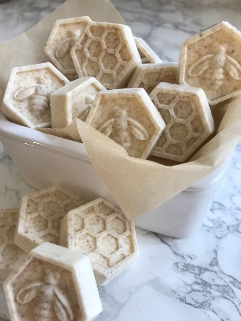 Restocked #etsy shop: #guestsoap #teachersgift #vegangifts #partybaggifts #beesoapgift