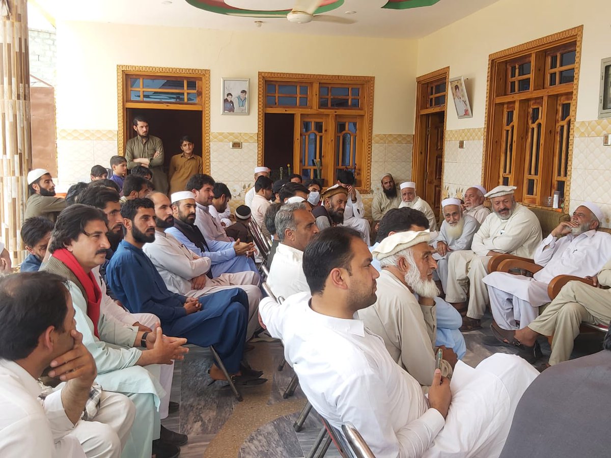 ANPOPakhtunkhwa's tweet photo. دیگر اراکین میں رحمان ولی (تحصیل شیرینگل)، عقل زرین (تحصیل کلکوٹ)، بادشاہ الدین (تحصیل دیر) اور وحیداللہ خان (تحصیل لرجم) شامل ہوں گے۔ رکن صوبائی الیکشن کمیشن مولانا خانزیب نے چیئرمین صوبائی الیکشن کمیشن شکیل بشیرخان سے مشاورت کے بعد ضلعی الیکشن کمیشن کی منظوری دے دی
#ANPUpperDir https://t.co/gUdVuHhqg7
