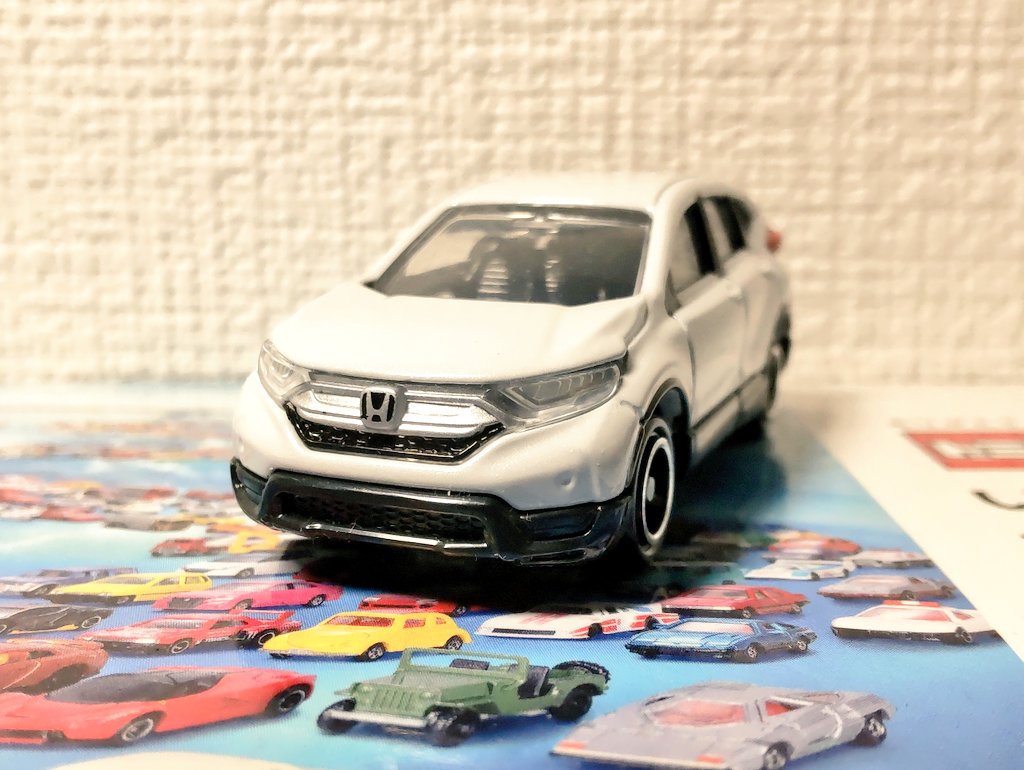 zamuseum's tweet photo. トミカ　No.67
ホンダ　CR-V

#トミカ 
#今日のトミカ 
#tomica
#Honda
#minicar 
#TAKARATOMY https://t.co/lEtZprqyUw