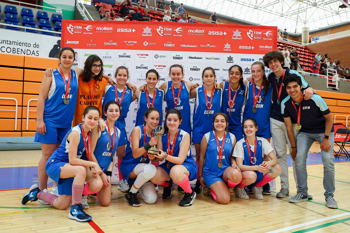 FBMadrid's tweet photo. Clasificación final de Cadete Preferente femenino 3ª División

Campeón: @coin_feye B
Subcampeón: Innova-tsn @basketleganes 
Tercer clasificado: @colegiospinolam 
Cuarto clasificado: @LaPazCD 

#DíaPreferenteFBM https://t.co/7sekFhV02h