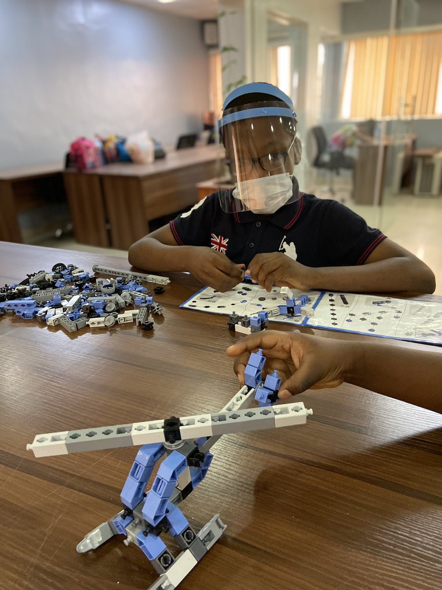 STEM_Cafe's tweet photo. “With a bucket of Lego, you can tell any story. You can build an airplane or a dragon or a pirate ship, it's whatever you can imagine”. - Christopher Miller
https://t.co/S1MQcD5lDJ
#stem #stemcafe #LEGO #kidsactivities https://t.co/fQBaYmy3HA