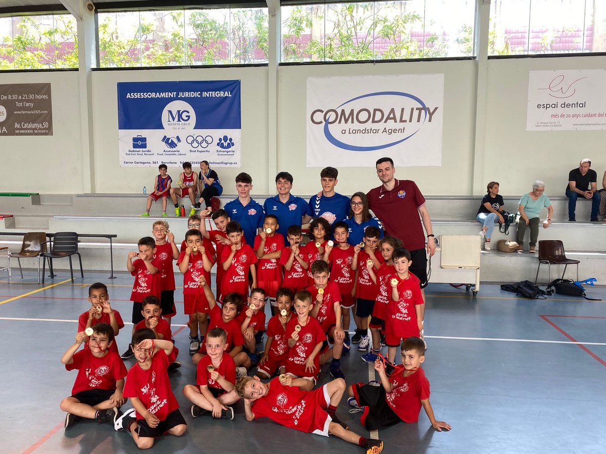 meruelo5's tweet photo. La última! 🏀🧒🏻 @somubsa https://t.co/hpH8ytKtGo