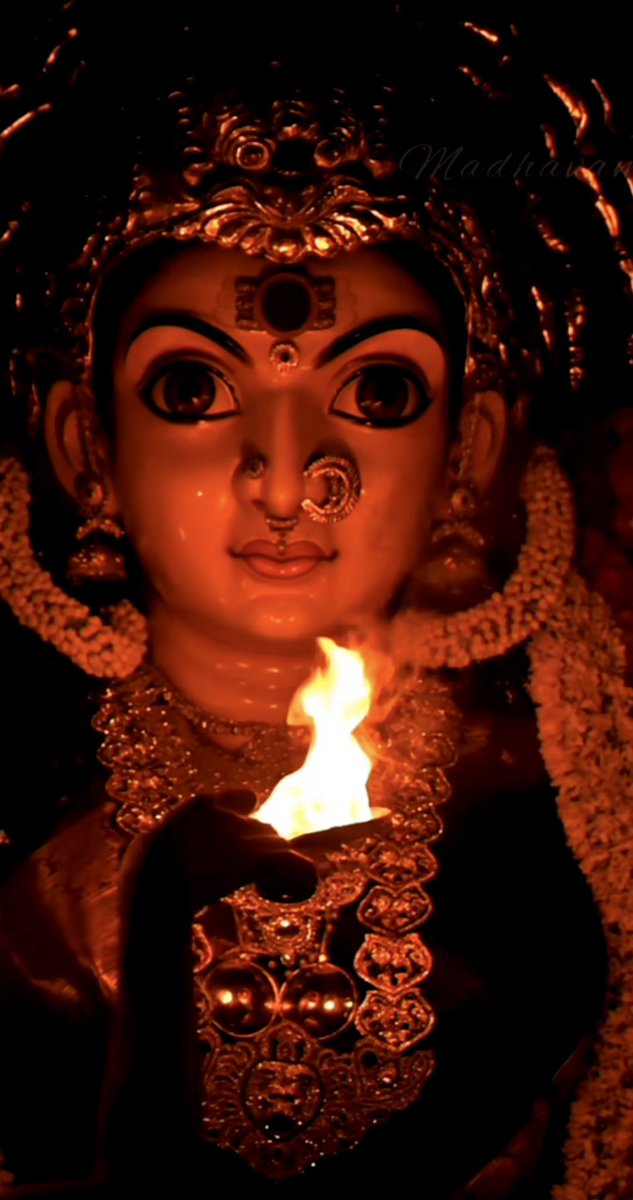 Jaya_Upadhyaya on Twitter "पहचान🍀 एक भिखारी था। रेल सफ़र में भीख़