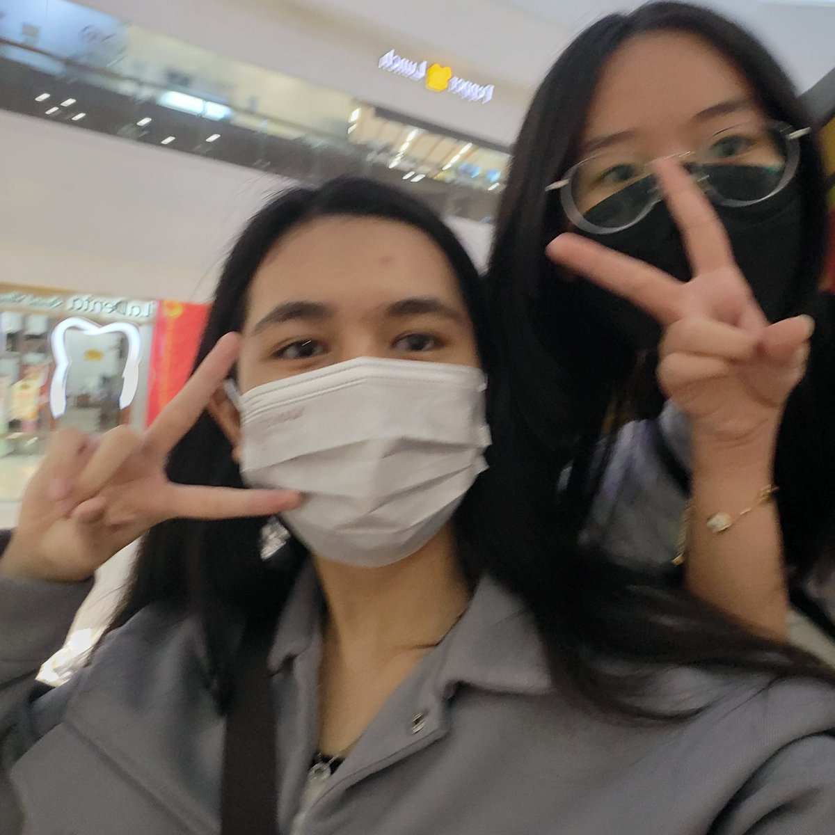 RYbonNy's tweet photo. ngeslay brsm mbak @ZH4NGHA0_ https://t.co/WXQcEj2dQV