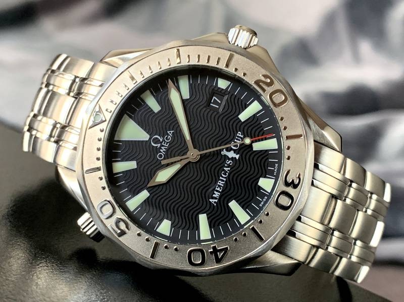 pproCollectorsM's tweet photo. FS: Omega Seamaster Diver 300M America&amp;#39;s Cup Limited Edition
https://t.co/2lMfMGUkbQ
#CollectorsMarket https://t.co/Q3XTHEl9Kg