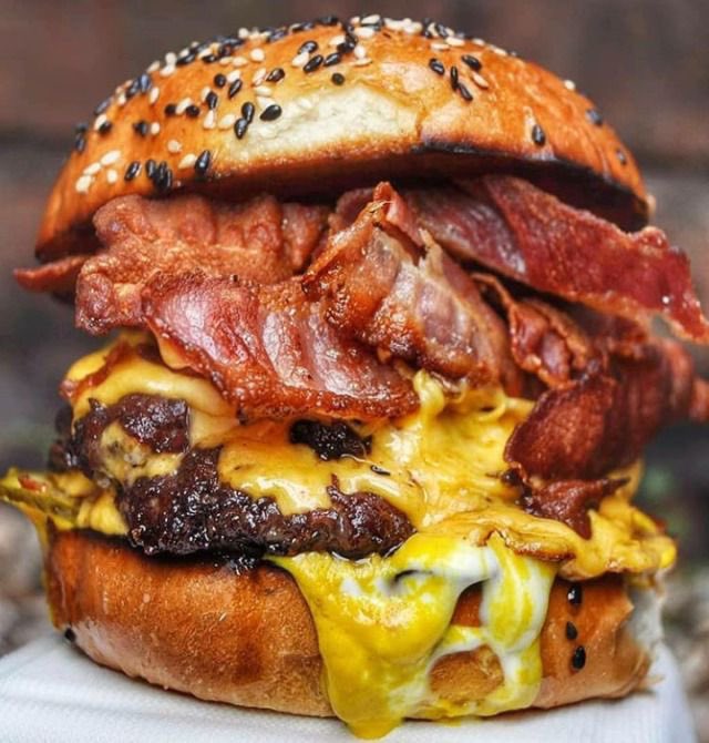 Bacon Cheeseburger