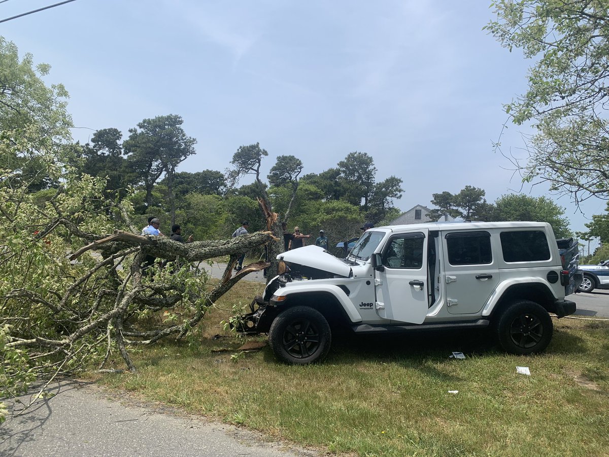 Nantucket Current on Twitter "Violent car accident on Fairgrounds Road