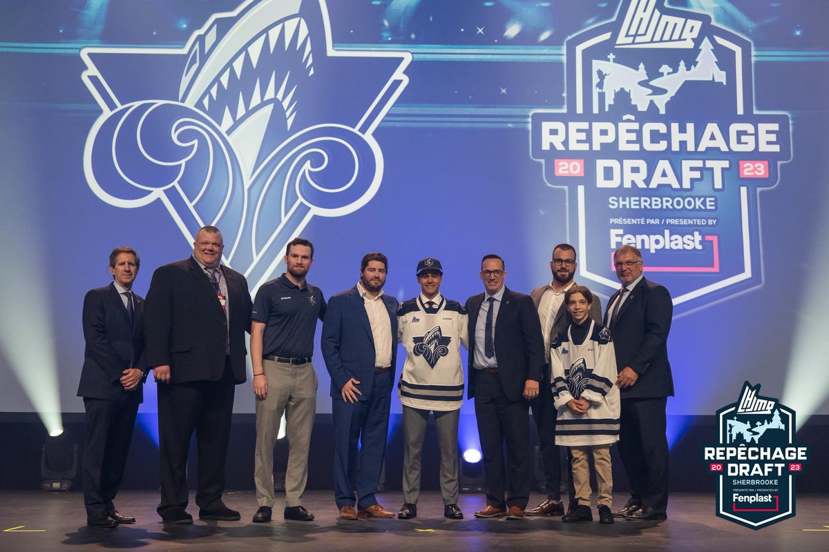 oceanicrimouski's tweet photo. Quelle journée! 👏

🌊 #Repêchage2023 

📸 : @Vincent_Ethier https://t.co/gRTciwbOyK