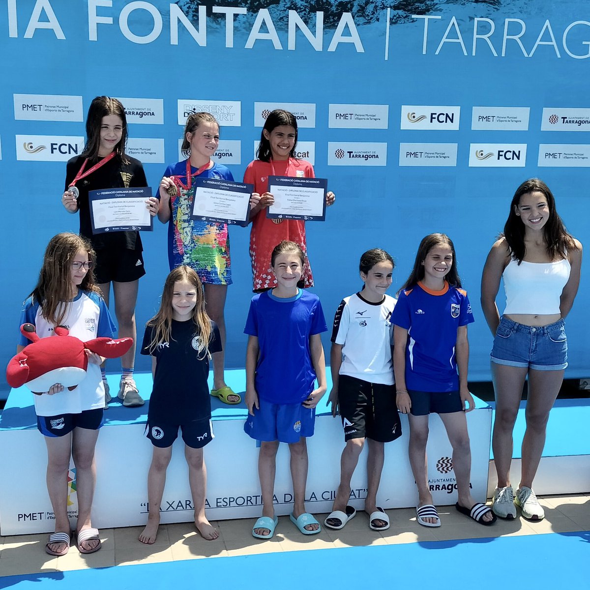 nataciocat's tweet photo. FINAL TERRITORIAL BENJAMINA 🏊‍♀️

Finalistes de la Q64 11 anys masc. i 10 anys fem. a la Piscina Sylvia Fontana de Tarragona 👏

📊 Resultats: https://t.co/B5QLvb5tma

#nataciocat #natació https://t.co/QJ2nRyC3VZ