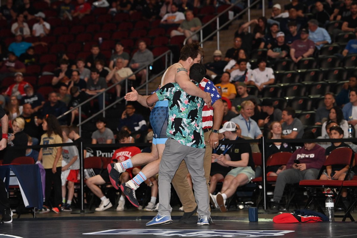 𝙎𝙪𝙢𝙢𝙚𝙧 𝙤𝙛 𝙍𝙖𝙪 Northwestern assistant coach Joe Rau picked up ✌️ wins at #FinalX to secure his spot with @USAWrestling's Senior Greco-Roman Team at 97 kg for the World Championships in September! 📸 @SJanickiPhoto #GoCats | #B1GWrestle