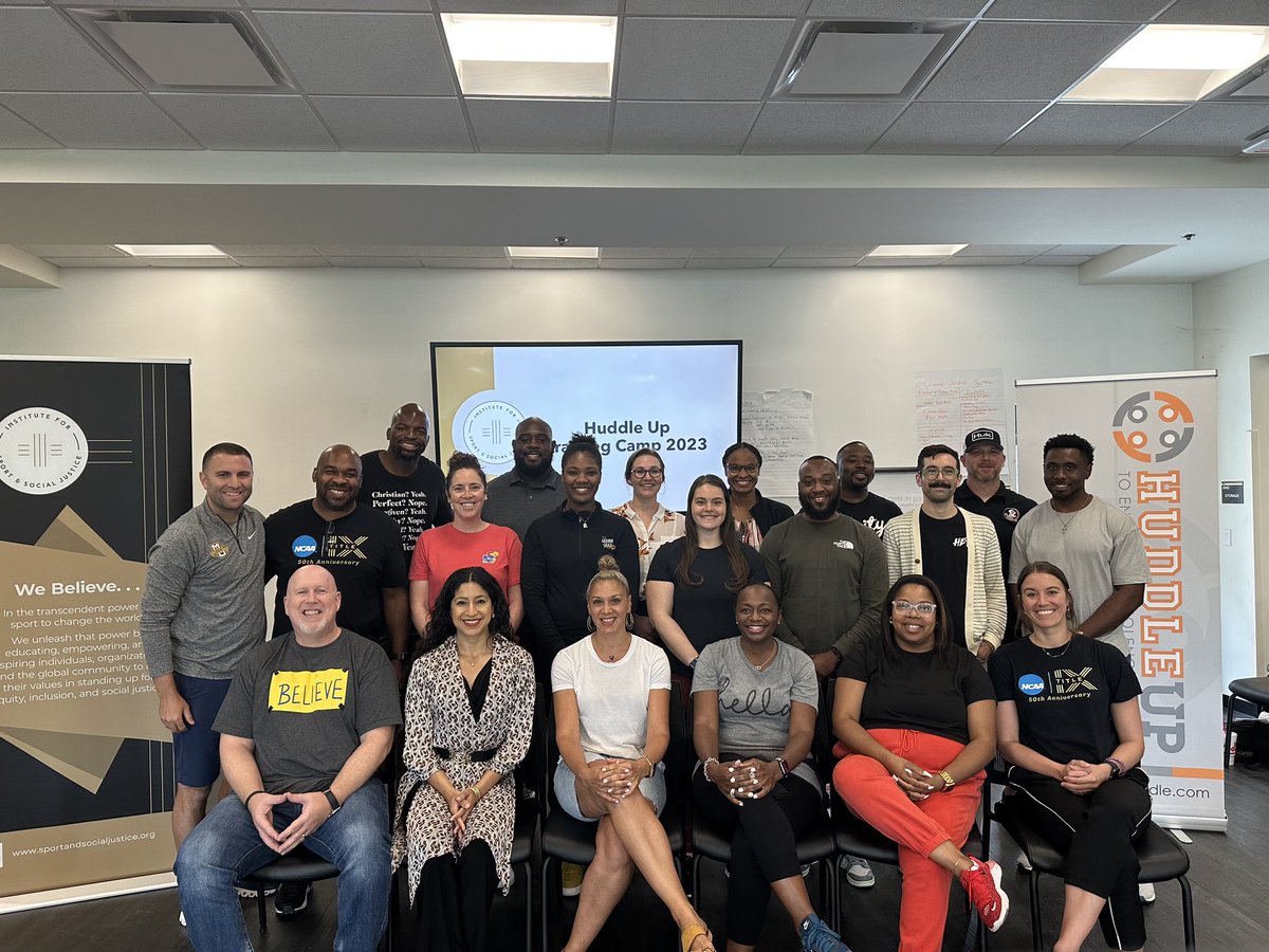 It’s always great to #HuddleUp.

Spent the last three days w/ the <a href="/powerofhuddle/">Huddle Up</a> crew for training camp, which meant a lot of learning, reflecting, &amp; honing our facilitation skills.

Thanks to <a href="/JeffOB_Ldrshp/">Dr. Jeffrey O'Brien</a>, <a href="/sbonahoom/">Spencer Bonahoom</a> &amp; <a href="/beeee_randi/">Brandi Stuart</a> for leading the way &amp; creating this space!