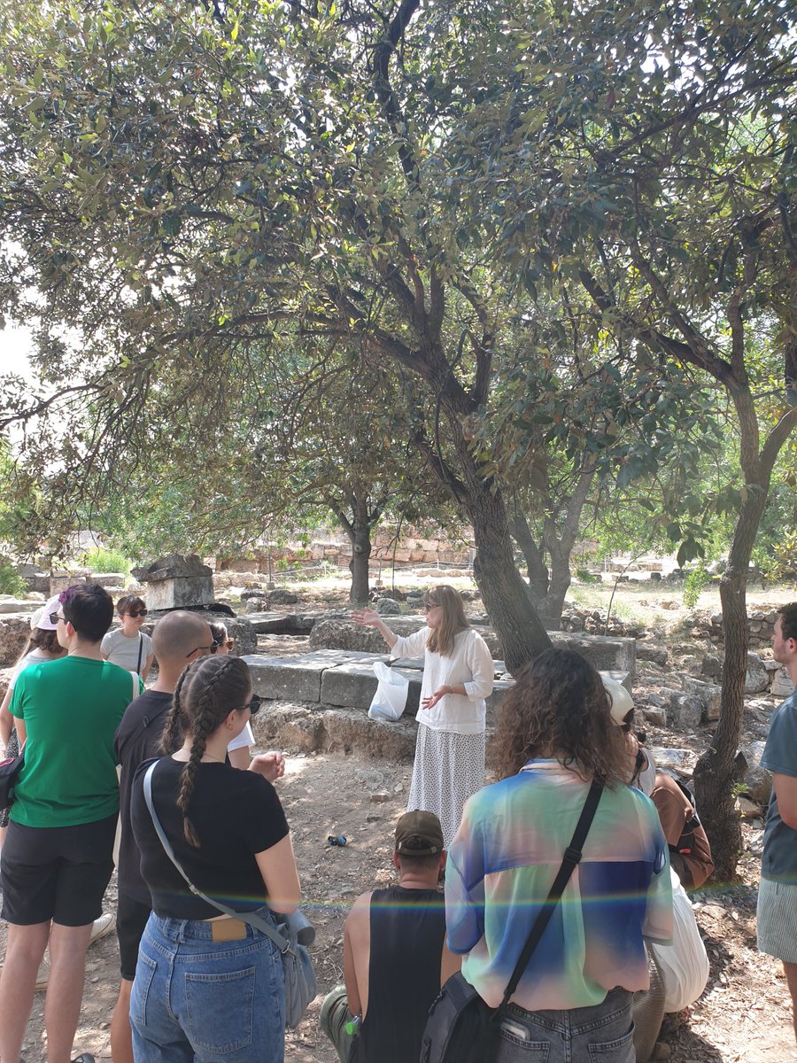 Michael_Hitches's tweet photo. @SusanLupack  giving the students of the Perachora Peninsula Archaeological Project an amazing tour of the Agora. https://t.co/t5hB9IUSIy