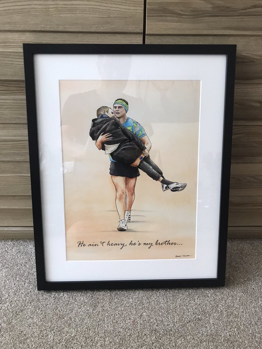Great evening at #triathlonImpossible2023 launch party last night. Big thanks to @duffy2711 for her wonderful kindness and generosity who bid an amazing £400 for my painting of Rob Burrow & Kevin Sinfield. Lovely to meet you a real honour, hope you enjoy the artwork 🧡💙 #MND