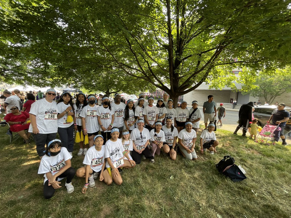 ddipane's tweet photo. What a morning for a race! Our team completed our Girls on the Run spring season with our 5k race! Great job everyone! #allin4NB @nbpschools @LStirlingNBPS https://t.co/EUEd65INQG