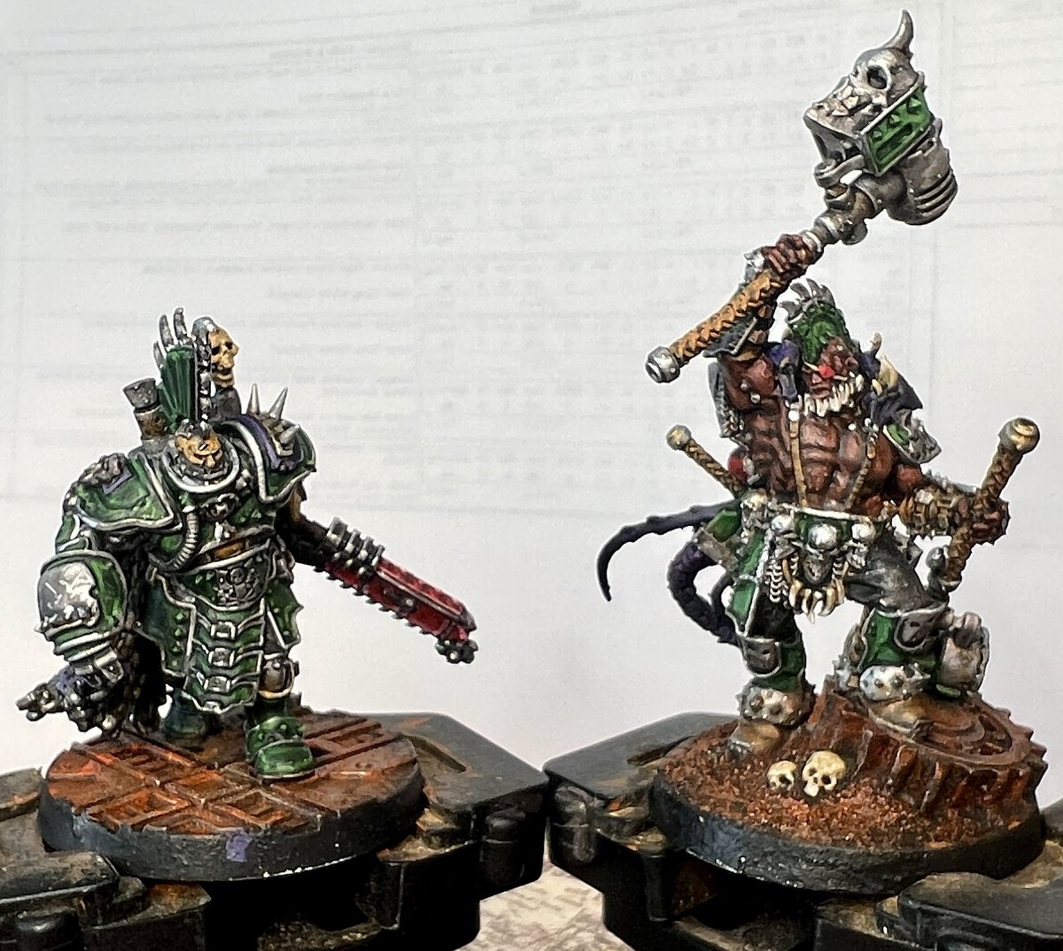brknpaintbrush's tweet photo. Leviathan preordered (because I need more 40K?) and slowly working on some Goliaths for the current #Necromunda campaign at @MoxBoarding https://t.co/9ZVDcbKGc3