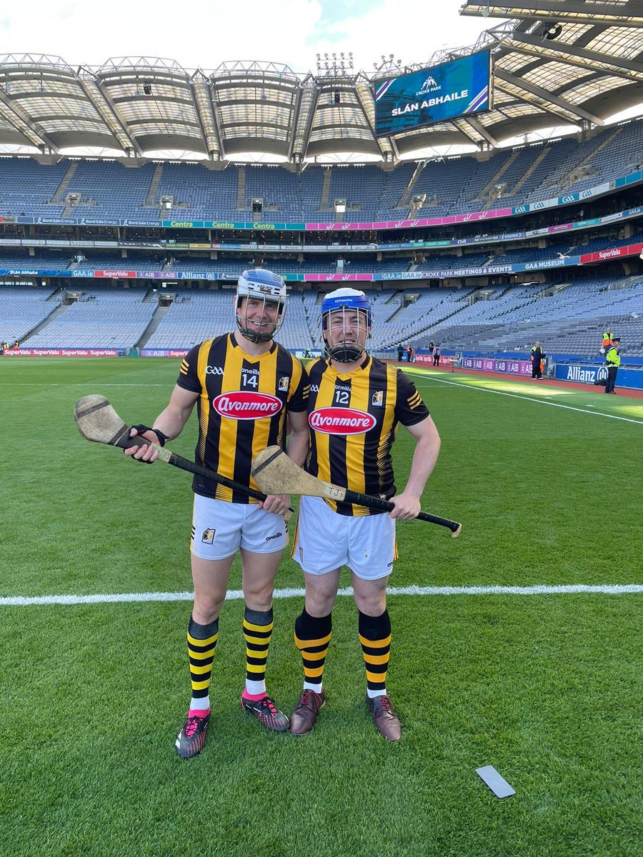 2 hurling legends - 7 All Ireland medals between them. <a href="/aaronmaguire123/">aaron maguire</a> enjoying his stag weekend at Croke Park. <a href="/BredaghGAC1/">Bredagh GAC</a> <a href="/KilkennyCLG/">Kilkenny GAA</a>