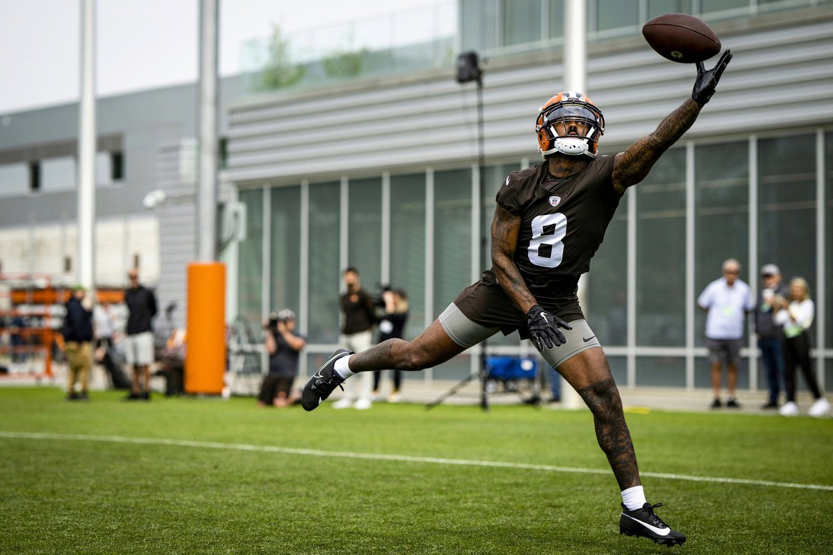 Elijah Moore tweet media