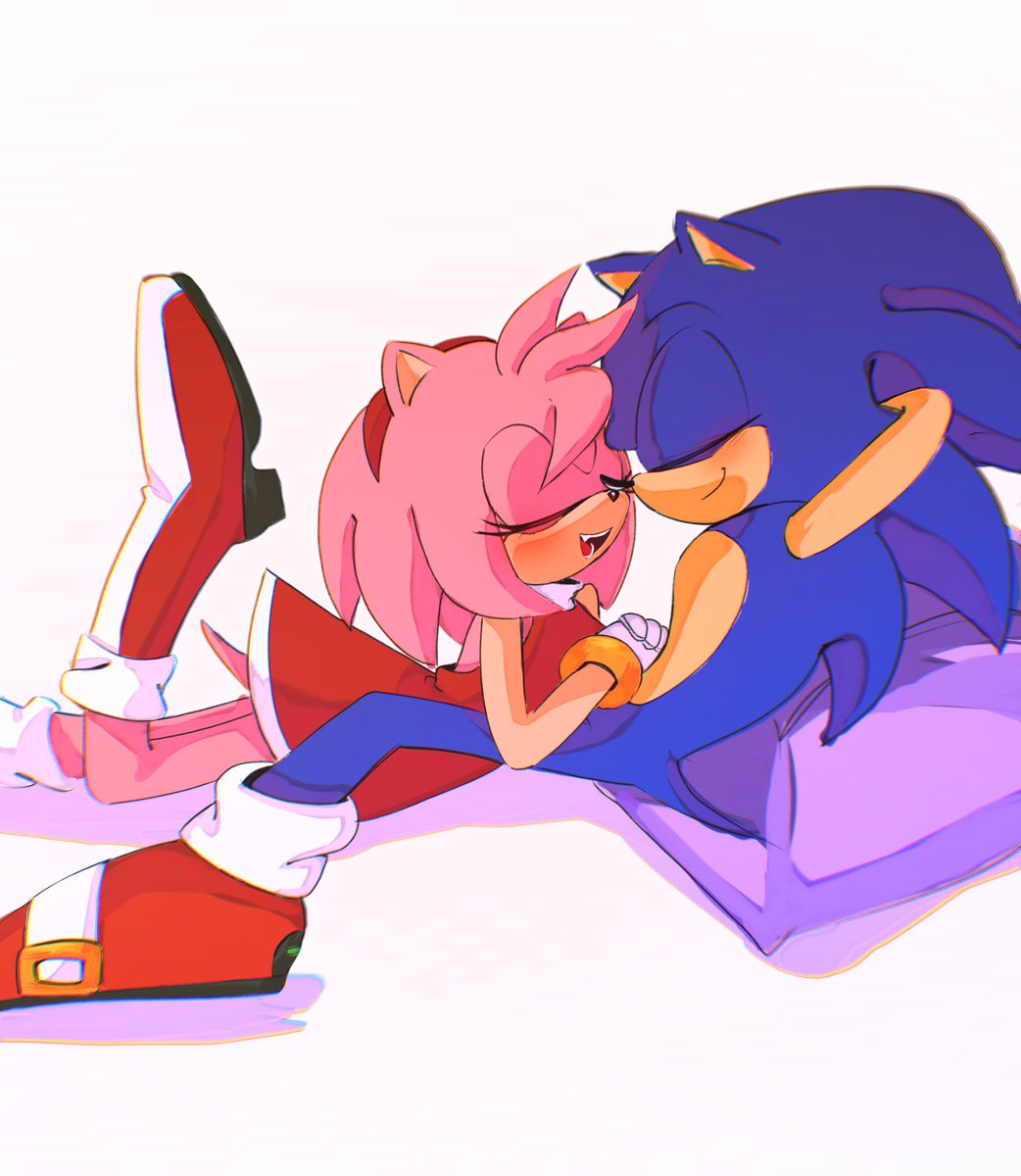 Pik0PikOo's tweet photo. Lovey dovey 💕 https://t.co/vlPGB6xOLu