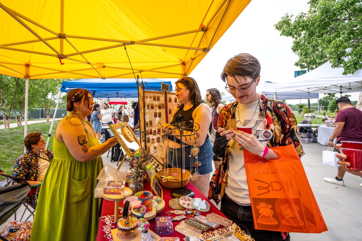 i was so busy i didn’t even have a minute to take a picture yesterday but luckily <a href="/lilyas53/">Lily Smith</a> was there to capture some lovely moments! people’s pride was wonderful &amp; my heart is so full!!! queer people doing their thang &amp; bringing the joy. i love my community more than words 💞🌈