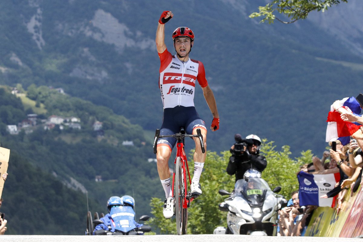 LidlTrek's tweet photo. Giulio Ciccone storms La Bastille 💥
#Dauphine https://t.co/pzneb4ydyV