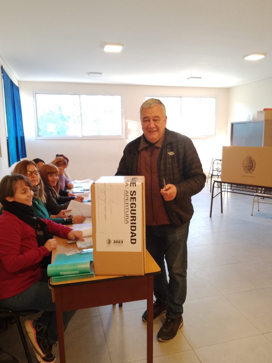 Celebremos con alegría y responsabilidad los 40 años de #Democracia ininterrumpida