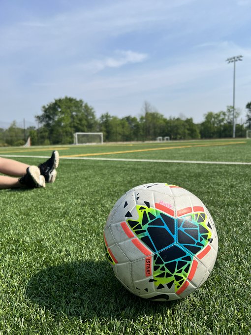 Morning footie https://t.co/XOF03Eln3x