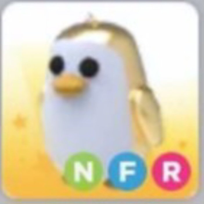 Golden Penguin Giveaways 1. Follow 2. Like & Retweet 3. Comment your username The winner will be contacted as soon as the contest ends! #adoptmegws #adoptmegiveaways #adoptmegw #adoptmeg #adoptme #ROBLOX #robloxgiveaway #robloxgiveaways