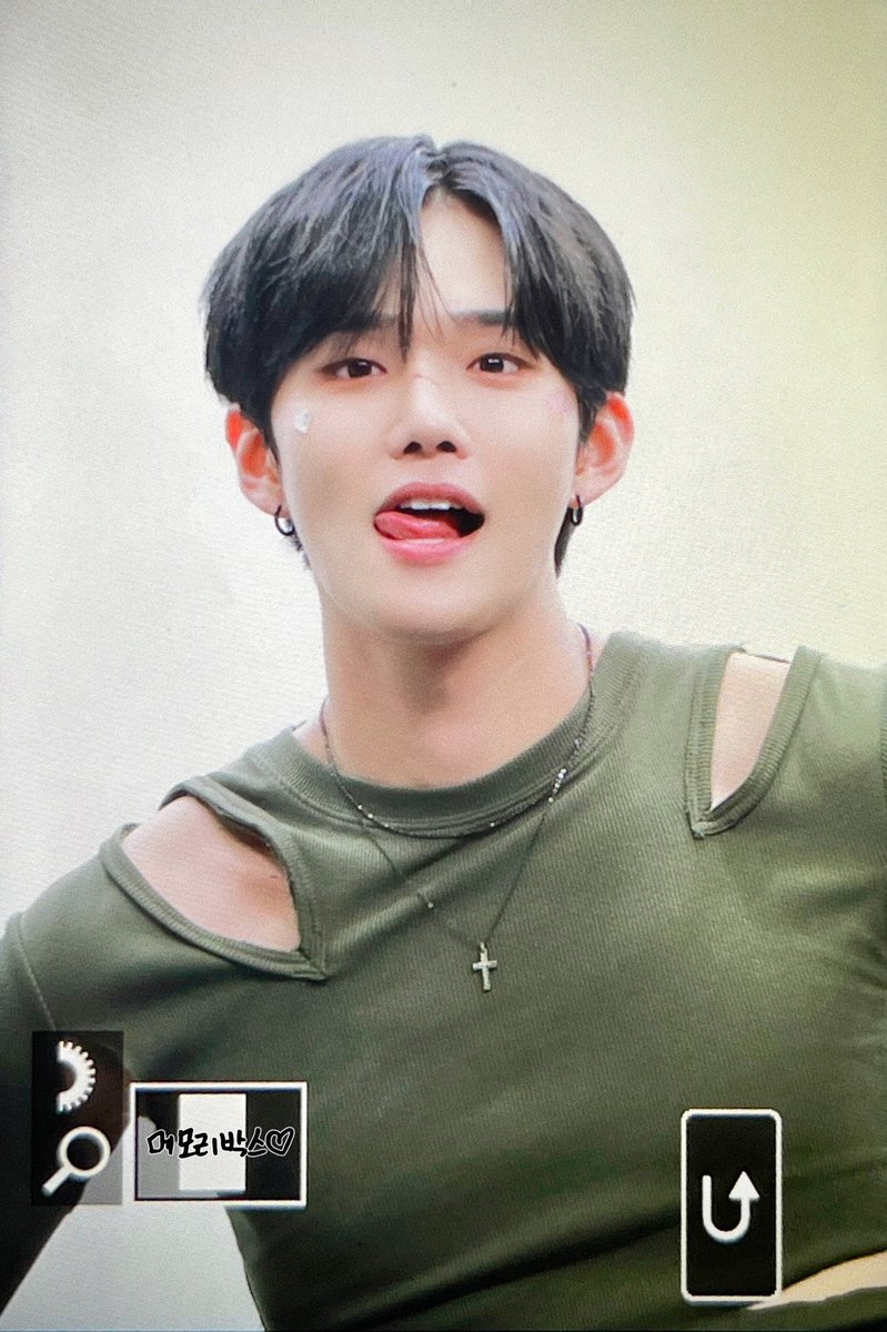 memorybox226's tweet photo. 한주마무리 화이팅🔥

230611
#CIX #씨아이엑스 #승훈 #Seunghun #memory_always_love https://t.co/hGKUY8phHh