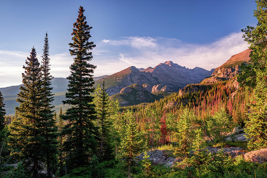 Good morning everyone! Sunrise in Estes Park, Colorado - Gregory Ballos