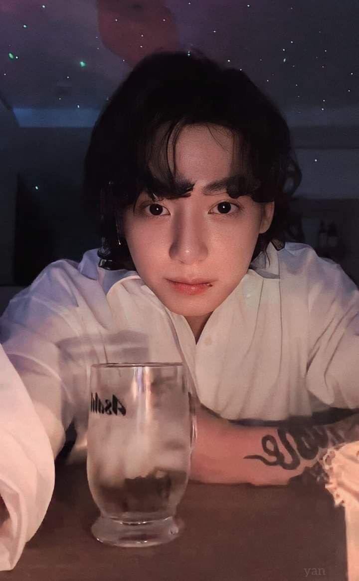 belckity's tweet photo. @titubarrosoo @AndyVonMortuary Te van a saltar lógico por qué respondes de manera pasivo-agresiva , no vengas con un "pero lo dijo bien "😪 se nota a leguas en fin
Los dos son re lindos a su forma y manera https://t.co/lrVHVPihN6