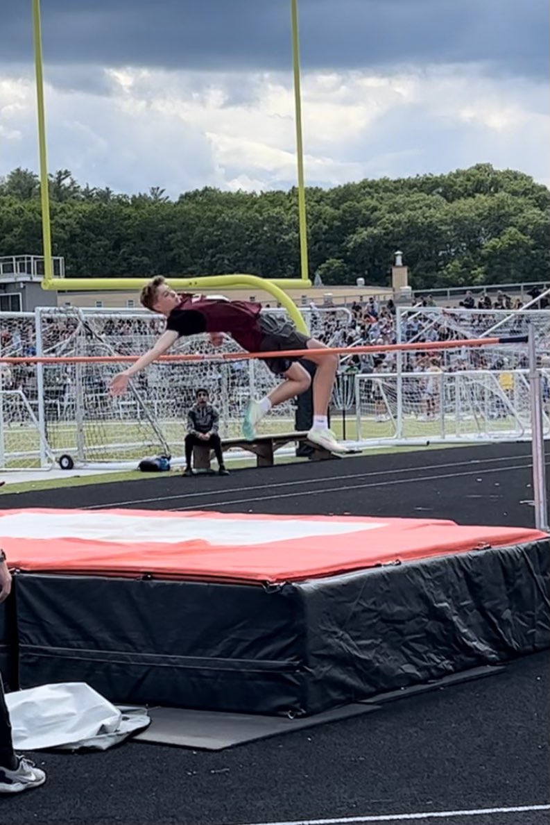 millis_tf's tweet image. In his first year participating in T&amp;amp;F, Harrison finished as a state champ!!🥇😃🏆. He cleared 5’6” for the first time at the MA middle school state championship meet. What a time to shine✨! Congratulations!!👏🏼 @MillisAthletics @BoostersMillis @millismiddle