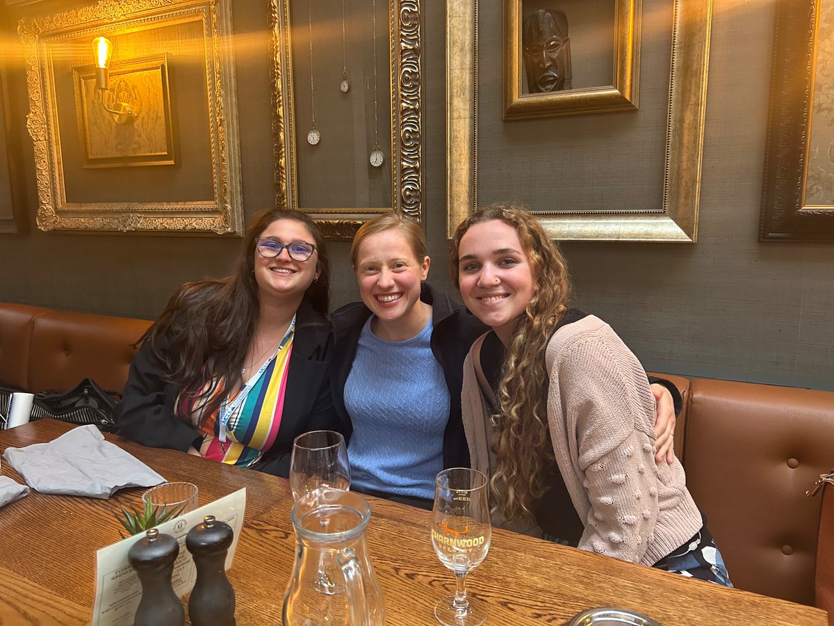 eva_redican's tweet photo. I had the BEST time attending my first conference at #MCLS2023! Massive thanks to the project team (@dr_nancyjordan @NoraNewcombe @AlexViegut @TamaraTurski @c_barbieri_d &amp; Ilyse Resnick), @taylorpaigeguba, and @MCLStrainee for making all us newbies feel welcome!! https://t.co/NSrBQ7kROW