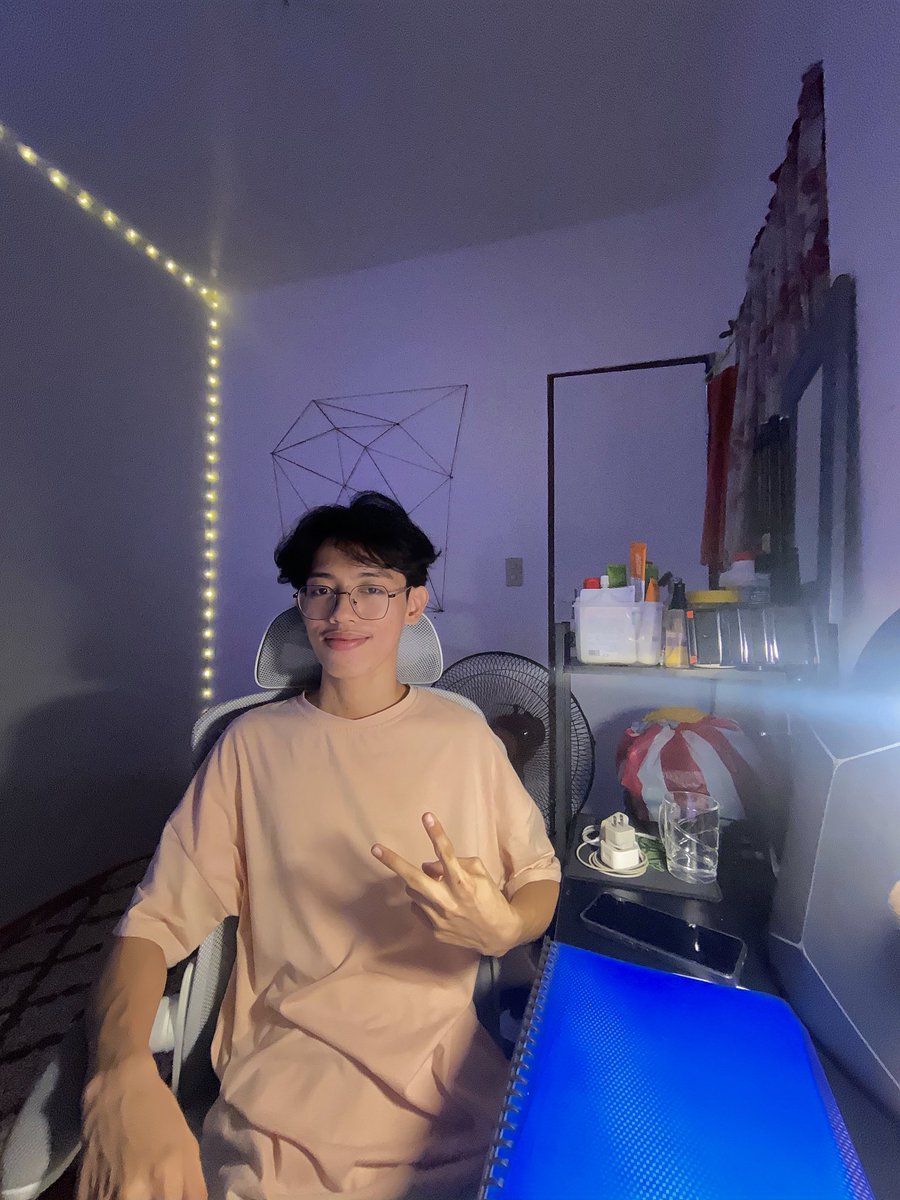 Hi there👋🏼
.
.
.
#socialmediamanager #brandspecialist #socialmediaspecialist