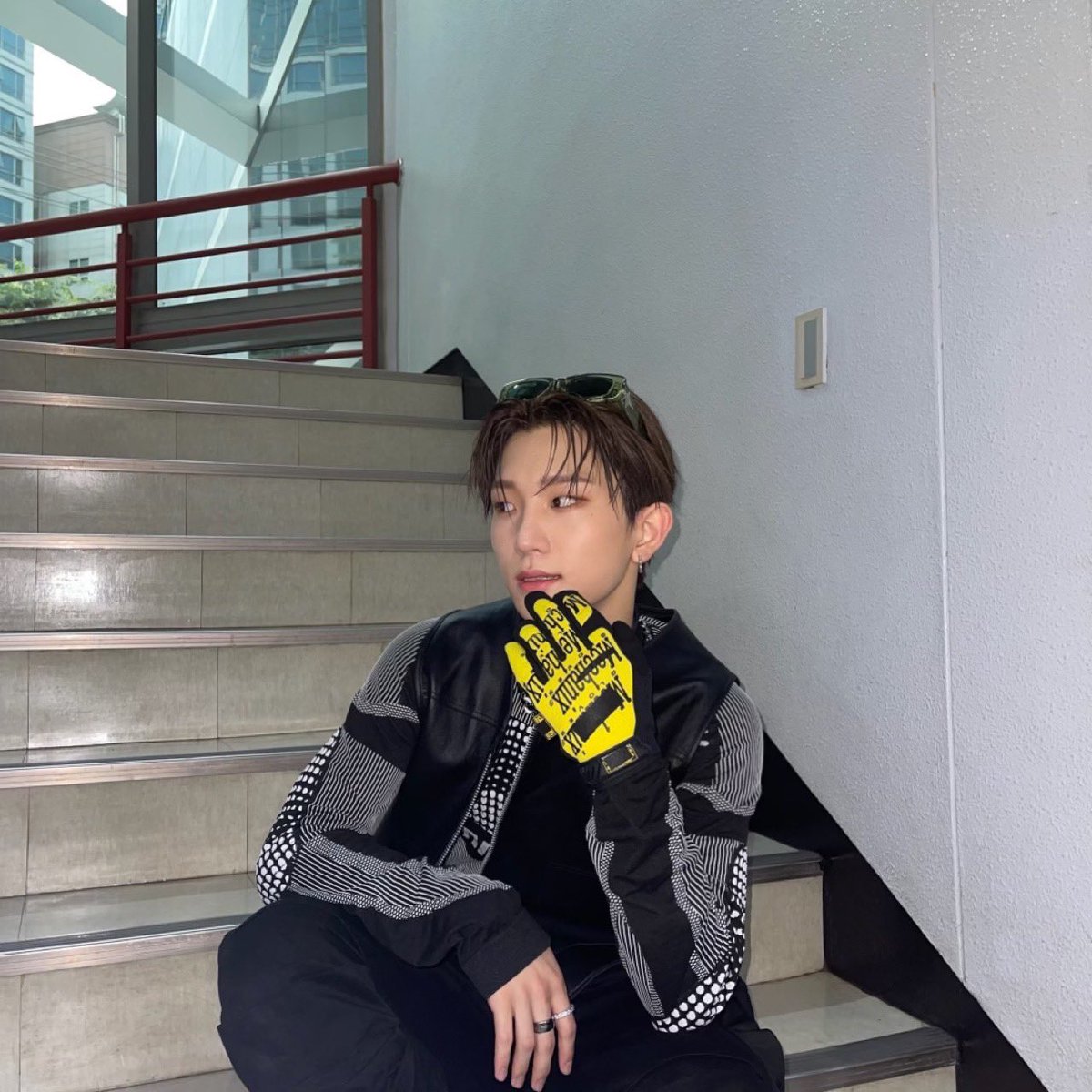 TNX_twt's tweet photo. 인기가요 이건 사랑인가?❤️🔥

#오성준 #SUNGJUN https://t.co/hqZAaSbGrp