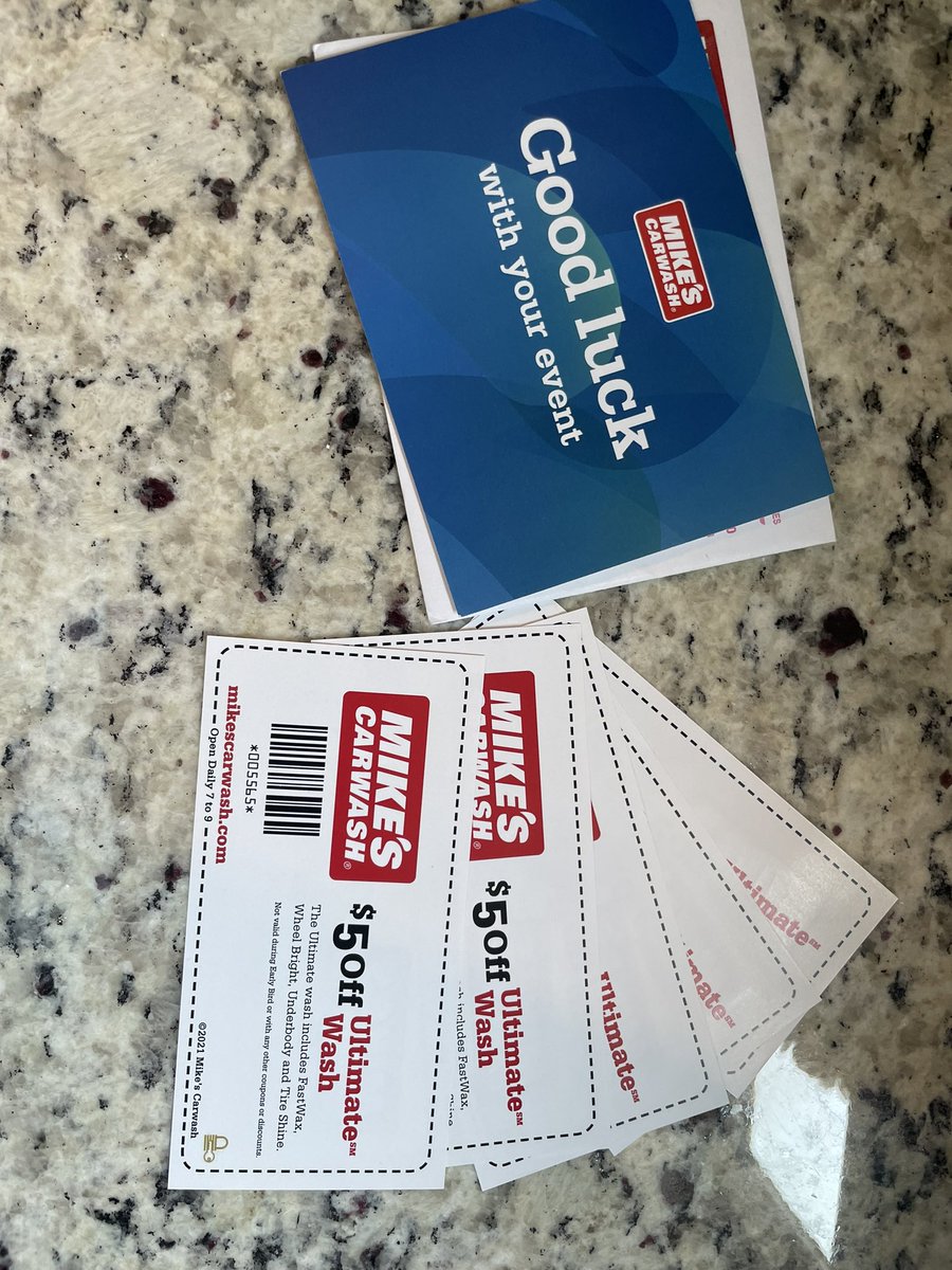 DunnNbct's tweet photo. Thank you Mike’s Carwash for the donation to EdCamp #TheKCSD https://t.co/Lae1SpZPCQ
