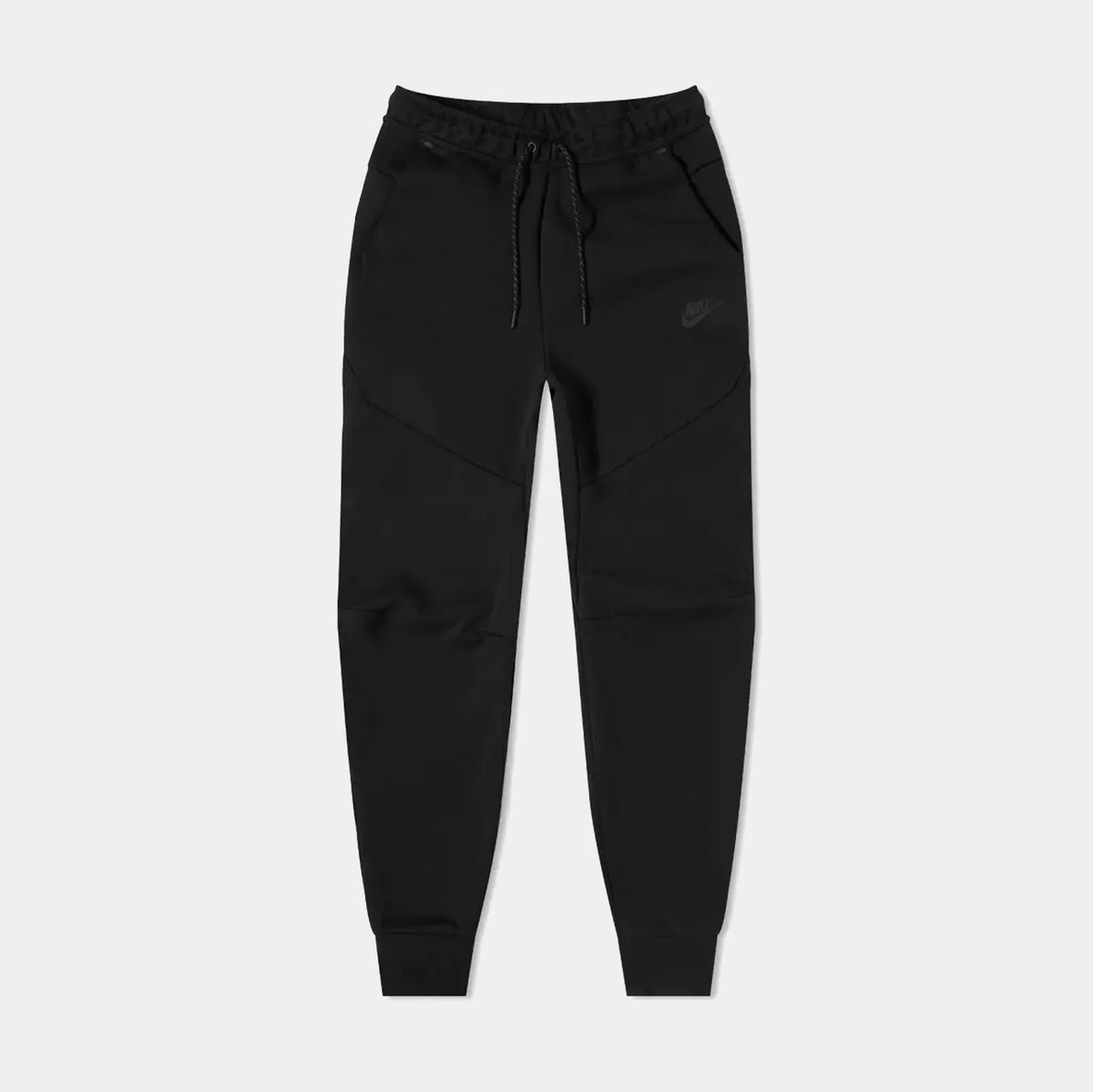 SneakerShouts's tweet photo. 50% OFF Nike Tech Fleece Joggers 
BUY HERE: https://t.co/4EluOhchjW https://t.co/Nr5XUdT0FO
