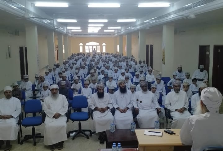 nmod_smd's tweet photo. بعون الله وتوفيقه افتتح اليوم الأحد ٢٠٢٣/٦/١١ بمقر مدرسة سمد الشأن النموذجية البرنامج الصيفي للجنسين بالتعاون مع المدرسة القرآنية الوقفية بسمد الشأن حيث لقي إقبالا شديدا من الدارسين والدارسات حيث بلغ عددهم مئتين وسبعين دارسا ودارسة كما تستضيف مدرسة سمد النموذجية برنامج صيفنا مميز https://t.co/dbiLAPgDCy