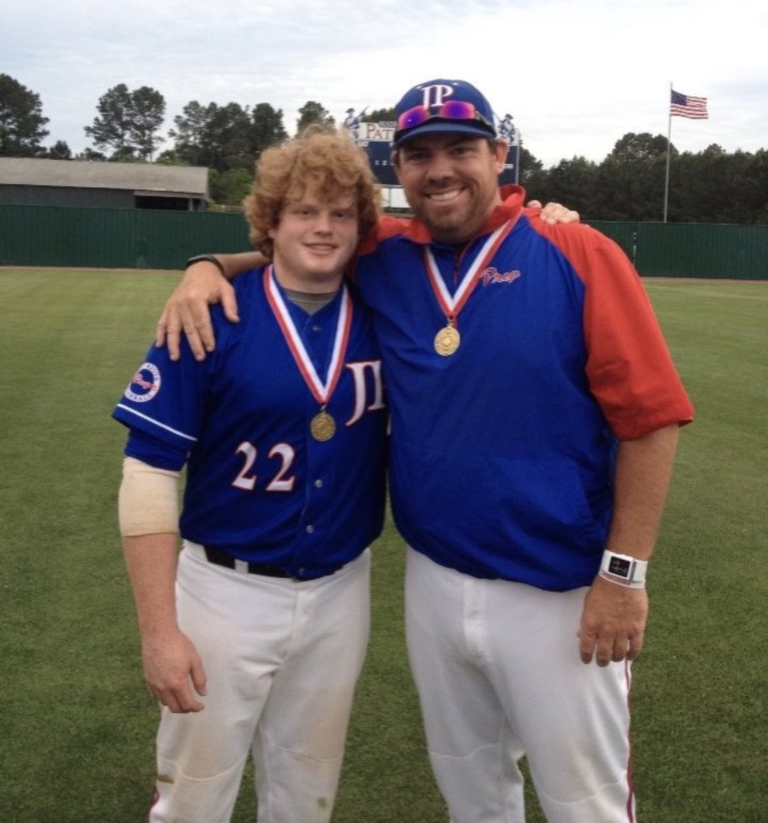 bheavener5's tweet photo. Happy Birthday, Walker! You left us to soon, but your legacy is stronger than ever. We miss you. See you soon! #flyhigh https://t.co/cvOAewaKQd