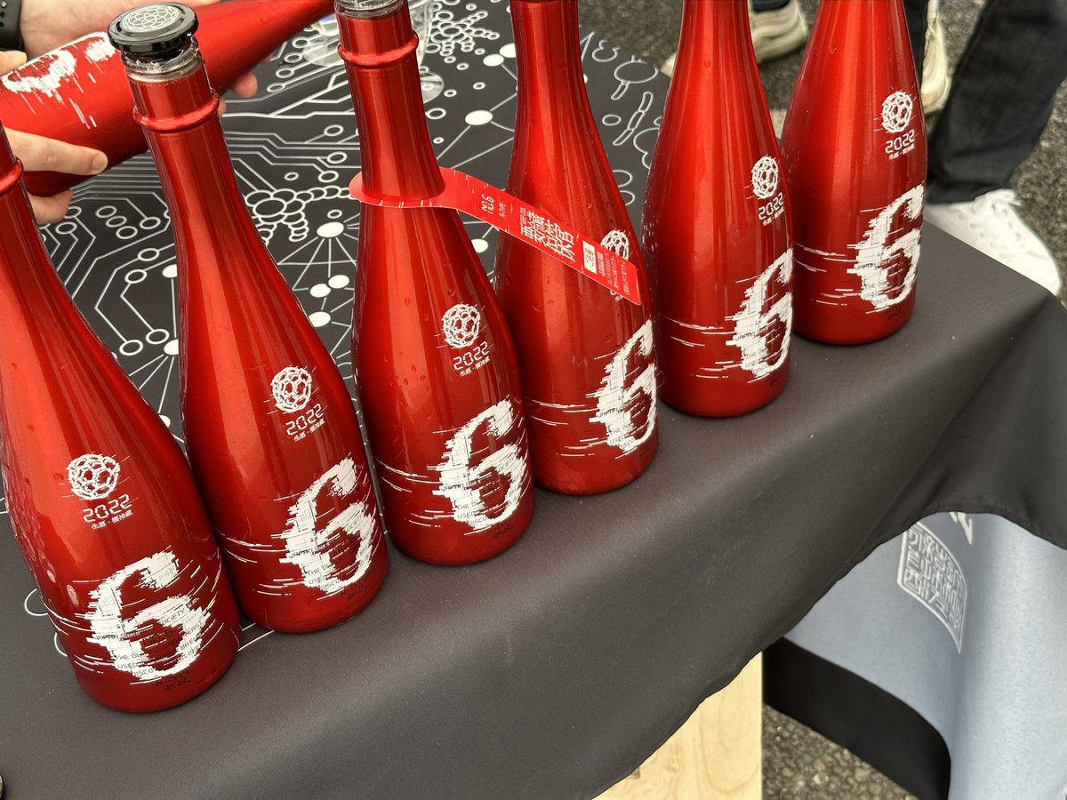 jitsu's tweet photo. 飲んだお酒(6/10)
No.6 A-type (ウェルカムドリンク)
天蛙 2022
涅槃龜 10周年記念酒 玄米仕込 2022 生酒
No.6 X-type 袋吊り 2022
異端教祖株式会社 2022 袋吊り
No.6 C-type 2020
ラピス 生米麹仕立 2015
紫八咫 2021 袋吊り
No.6 Fermen-type 2022
#Fermentopia2023
#Fermentopia
#新政 https://t.co/4cSx8aY1w9
